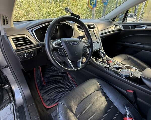 Сірий Форд Фьюжен, об'ємом двигуна 2 л та пробігом 220 тис. км за 9400 $, фото 10 на Automoto.ua