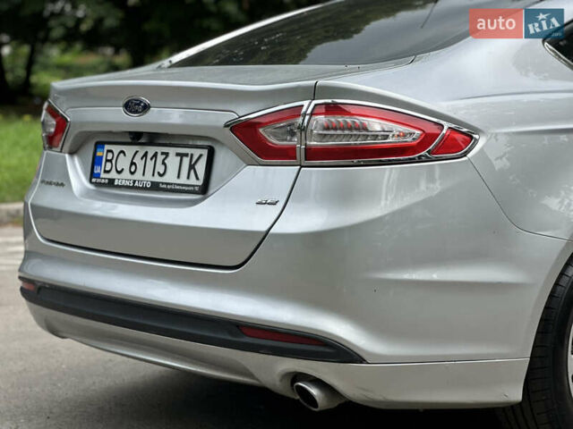 Серый Форд Фьюжн, объемом двигателя 2.49 л и пробегом 189 тыс. км за 8350 $, фото 4 на Automoto.ua