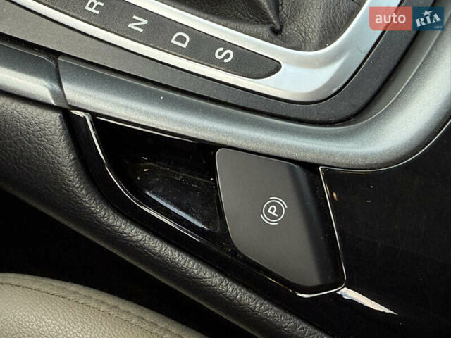 Серый Форд Фьюжн, объемом двигателя 2 л и пробегом 104 тыс. км за 10800 $, фото 27 на Automoto.ua