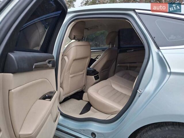 Форд Фьюжн 2013 в Киеве на Automoto.ua Серый Форд Фьюжн, объемом двигателя 2 л и пробегом 274 тыс. км за 11800 $, фото 5 на Automoto.ua