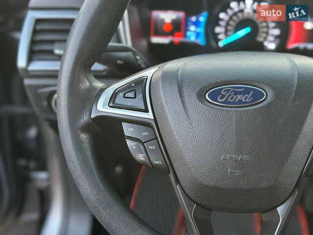Сірий Форд Фьюжен, об'ємом двигуна 1.5 л та пробігом 250 тис. км за 7600 $, фото 19 на Automoto.ua