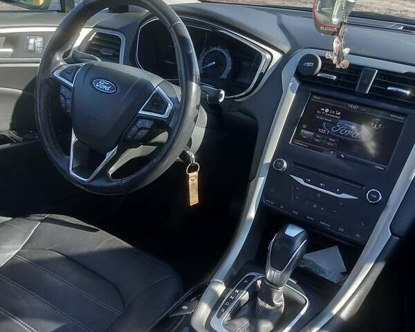 Сірий Форд Фьюжен, об'ємом двигуна 1.6 л та пробігом 280 тис. км за 8400 $, фото 6 на Automoto.ua