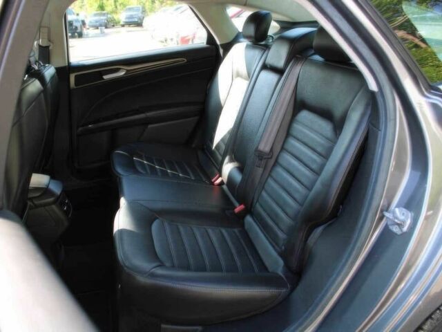 Сірий Форд Фьюжен, об'ємом двигуна 1.6 л та пробігом 140 тис. км за 8200 $, фото 20 на Automoto.ua