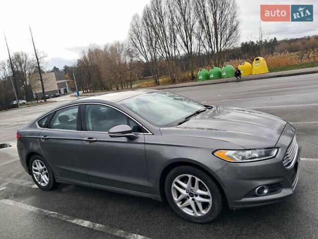 Серый Форд Фьюжн, объемом двигателя 1.6 л и пробегом 198 тыс. км за 8300 $, фото 1 на Automoto.ua