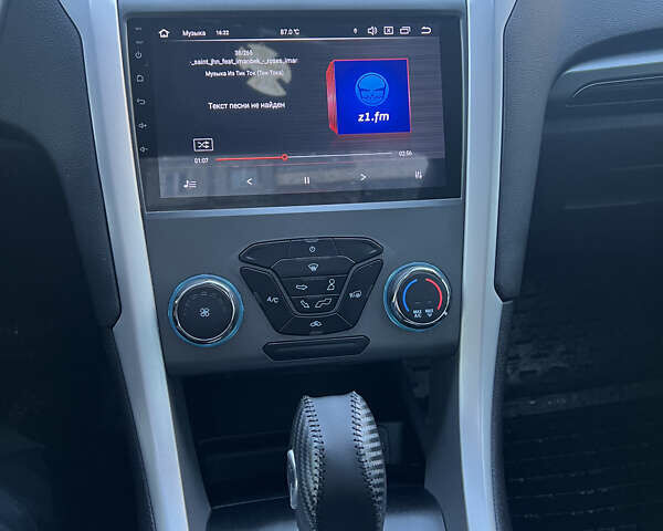 Сірий Форд Фьюжен, об'ємом двигуна 2.49 л та пробігом 211 тис. км за 9200 $, фото 7 на Automoto.ua