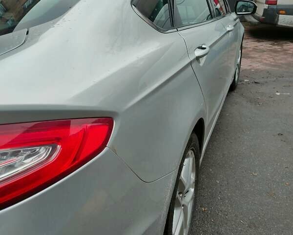 Серый Форд Фьюжн, объемом двигателя 1.6 л и пробегом 232 тыс. км за 8300 $, фото 12 на Automoto.ua