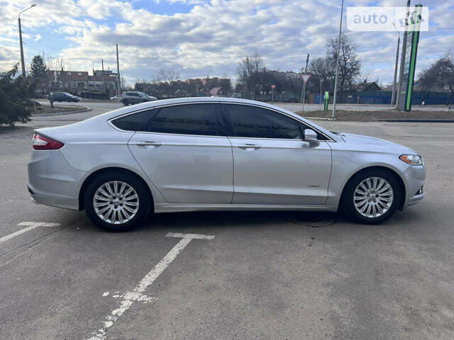 Форд Фьюжн 2013 в Полтаве на Automoto.ua Серый Форд Фьюжн, объемом двигателя 2 л и пробегом 162 тыс. км за 12300 $, фото 18 на Automoto.ua