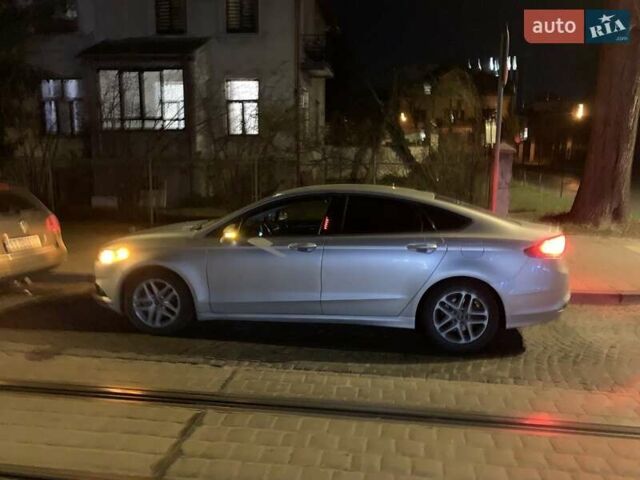 Серый Форд Фьюжн, объемом двигателя 1.6 л и пробегом 248 тыс. км за 9500 $, фото 8 на Automoto.ua