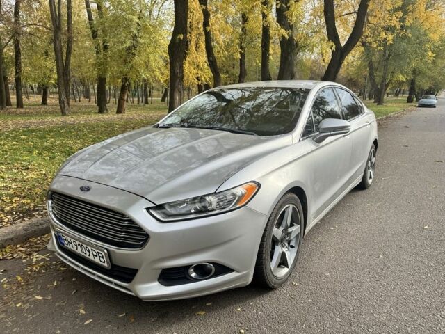 Форд Фьюжен 2013 у Кривому Розі на Automoto.ua Сірий Форд Фьюжен, об'ємом двигуна 2 л та пробігом 226 тис. км за 11000 $, фото 2 на Automoto.ua
