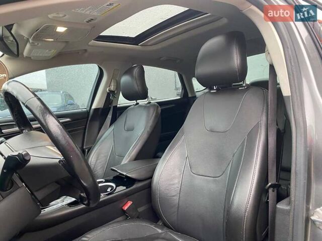 Серый Форд Фьюжн, объемом двигателя 2 л и пробегом 231 тыс. км за 11500 $, фото 17 на Automoto.ua