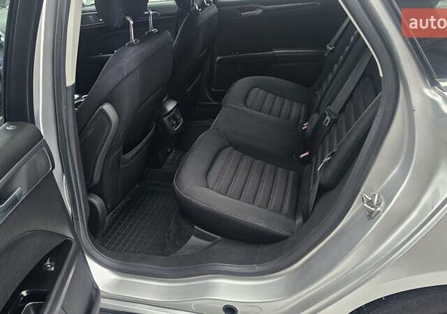 Серый Форд Фьюжн, объемом двигателя 1.6 л и пробегом 130 тыс. км за 8600 $, фото 20 на Automoto.ua