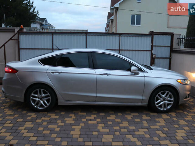 Серый Форд Фьюжн, объемом двигателя 1.6 л и пробегом 87 тыс. км за 8700 $, фото 10 на Automoto.ua