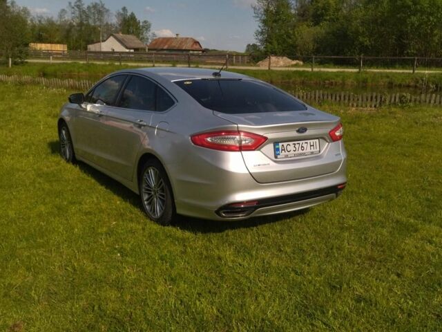 Сірий Форд Фьюжен, об'ємом двигуна 2 л та пробігом 113 тис. км за 11500 $, фото 2 на Automoto.ua