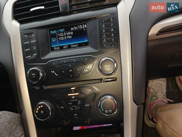 Серый Форд Фьюжн, объемом двигателя 1.6 л и пробегом 198 тыс. км за 8300 $, фото 16 на Automoto.ua