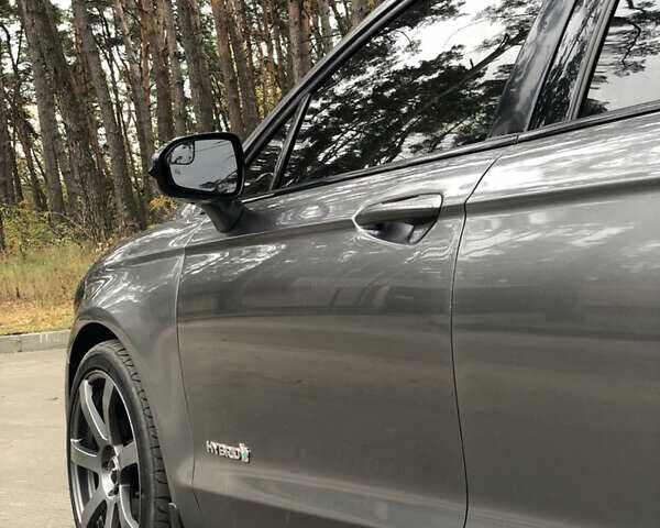 Сірий Форд Фьюжен, об'ємом двигуна 2 л та пробігом 220 тис. км за 12700 $, фото 5 на Automoto.ua
