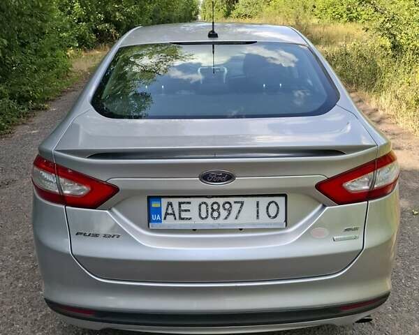 Сірий Форд Фьюжен, об'ємом двигуна 1.6 л та пробігом 201 тис. км за 9300 $, фото 6 на Automoto.ua