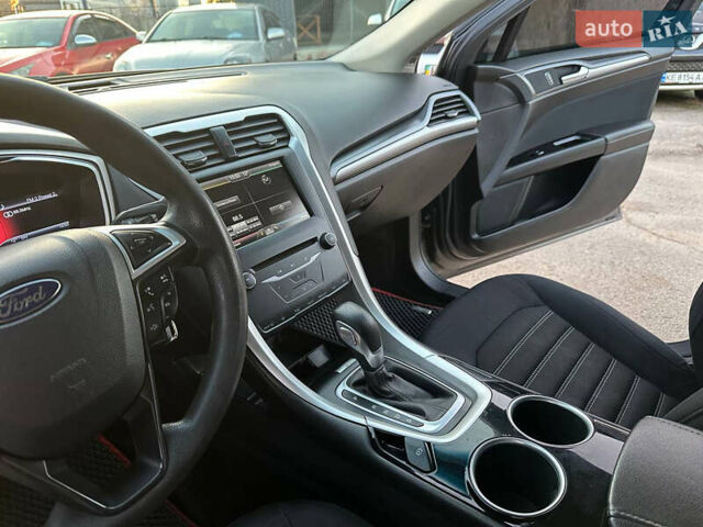 Сірий Форд Фьюжен, об'ємом двигуна 1.5 л та пробігом 250 тис. км за 7600 $, фото 8 на Automoto.ua