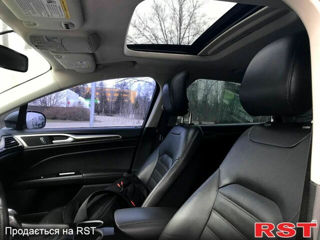 Сірий Форд Фьюжен, об'ємом двигуна 2 л та пробігом 23000 тис. км за 7800 $, фото 9 на Automoto.ua