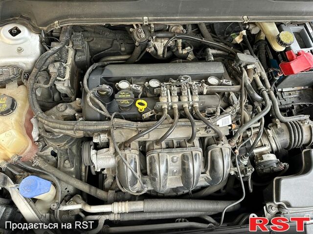 Серый Форд Фьюжн, объемом двигателя 2.5 л и пробегом 203 тыс. км за 10700 $, фото 12 на Automoto.ua