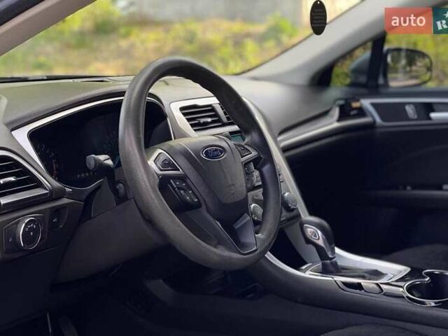 Серый Форд Фьюжн, объемом двигателя 2.5 л и пробегом 234 тыс. км за 8600 $, фото 11 на Automoto.ua