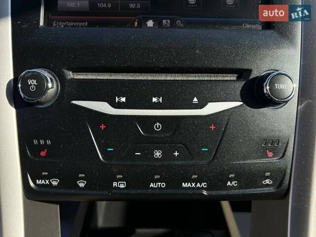 Серый Форд Фьюжн, объемом двигателя 2 л и пробегом 181 тыс. км за 11499 $, фото 15 на Automoto.ua