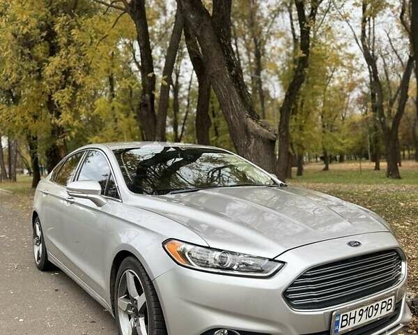 Форд Фьюжн 2013 в Кривом Роге на Automoto.ua Серый Форд Фьюжн, объемом двигателя 2 л и пробегом 226 тыс. км за 11000 $, фото 3 на Automoto.ua