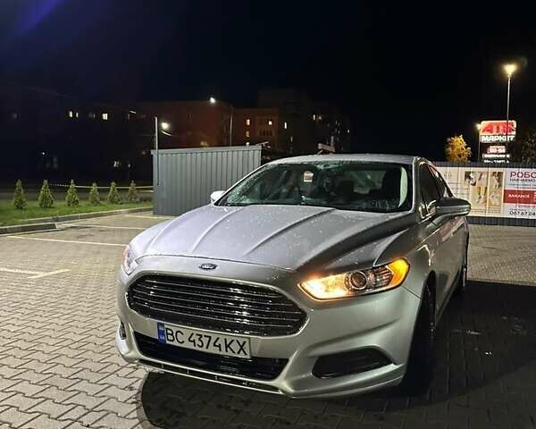 Серый Форд Фьюжн, объемом двигателя 2.49 л и пробегом 255 тыс. км за 8500 $, фото 1 на Automoto.ua