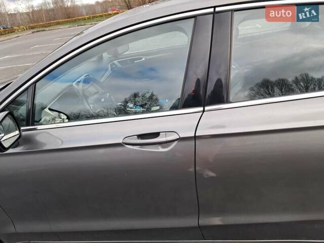 Серый Форд Фьюжн, объемом двигателя 1.6 л и пробегом 198 тыс. км за 8300 $, фото 4 на Automoto.ua