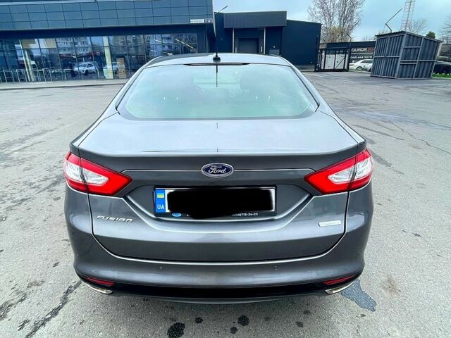 Сірий Форд Фьюжен, об'ємом двигуна 2 л та пробігом 169 тис. км за 9700 $, фото 3 на Automoto.ua