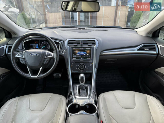 Серый Форд Фьюжн, объемом двигателя 2 л и пробегом 104 тыс. км за 10800 $, фото 30 на Automoto.ua