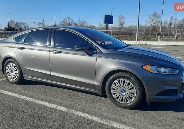 Сірий Форд Фьюжен, об'ємом двигуна 2.49 л та пробігом 225 тис. км за 9800 $, фото 55 на Automoto.ua