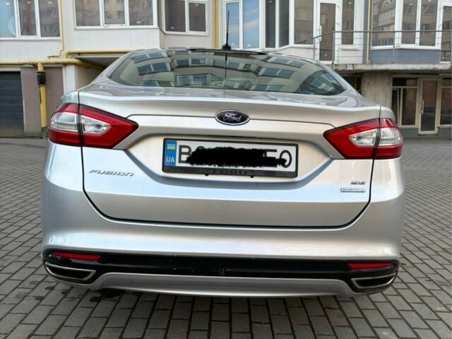 Серый Форд Фьюжн, объемом двигателя 2 л и пробегом 232 тыс. км за 7000 $, фото 3 на Automoto.ua