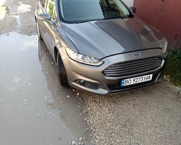 Сірий Форд Фьюжен, об'ємом двигуна 2 л та пробігом 220 тис. км за 12600 $, фото 1 на Automoto.ua