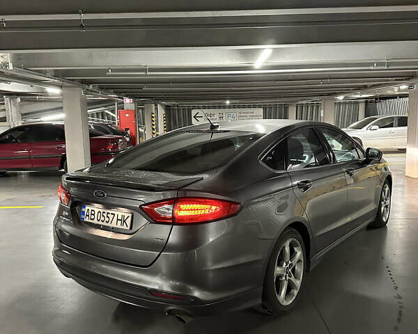 Серый Форд Фьюжн, объемом двигателя 2.5 л и пробегом 238 тыс. км за 9300 $, фото 3 на Automoto.ua