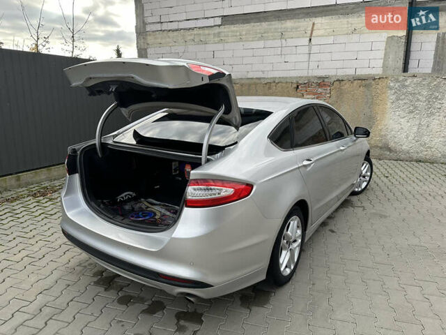 Серый Форд Фьюжн, объемом двигателя 2.5 л и пробегом 227 тыс. км за 8800 $, фото 25 на Automoto.ua