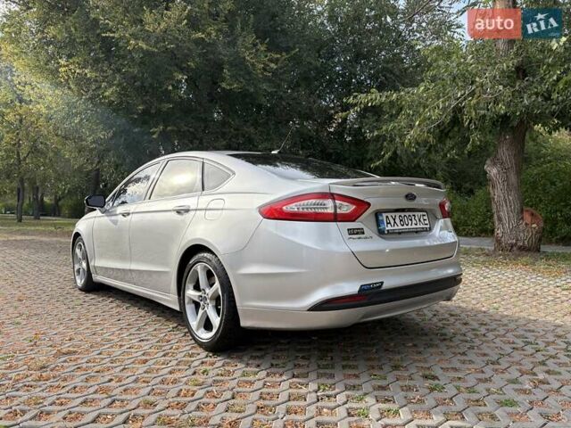 Сірий Форд Фьюжен, об'ємом двигуна 2.5 л та пробігом 210 тис. км за 9600 $, фото 3 на Automoto.ua