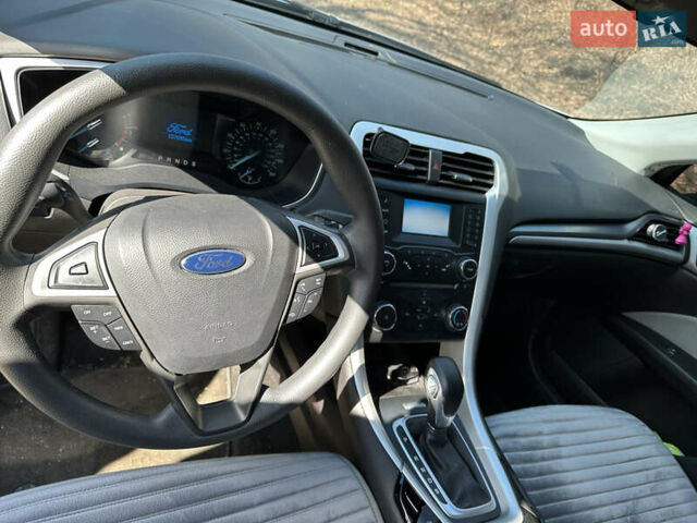 Серый Форд Фьюжн, объемом двигателя 2.49 л и пробегом 170 тыс. км за 10800 $, фото 18 на Automoto.ua