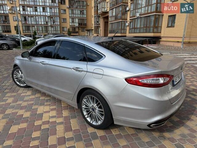 Сірий Форд Фьюжен, об'ємом двигуна 2 л та пробігом 152 тис. км за 11499 $, фото 9 на Automoto.ua