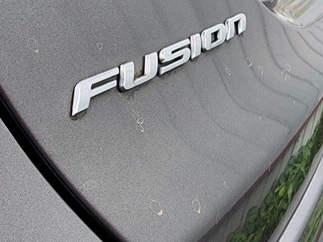 Серый Форд Фьюжн, объемом двигателя 2 л и пробегом 302 тыс. км за 7700 $, фото 10 на Automoto.ua