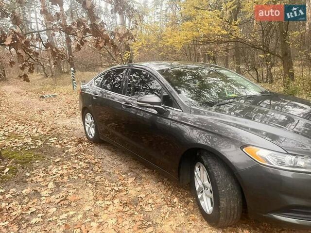 Сірий Форд Фьюжен, об'ємом двигуна 1.5 л та пробігом 256 тис. км за 8000 $, фото 3 на Automoto.ua