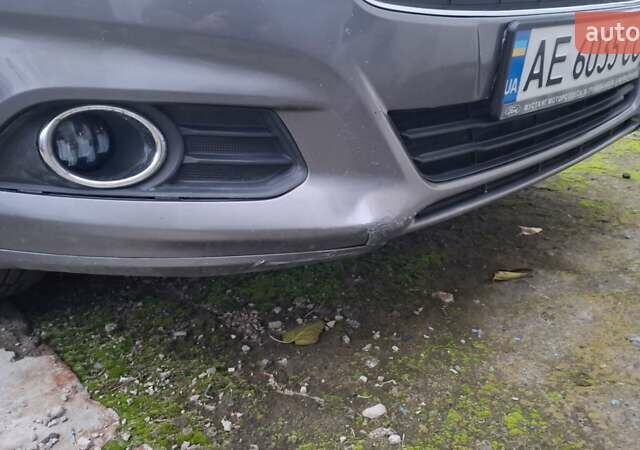 Серый Форд Фьюжн, объемом двигателя 2 л и пробегом 330 тыс. км за 8500 $, фото 18 на Automoto.ua