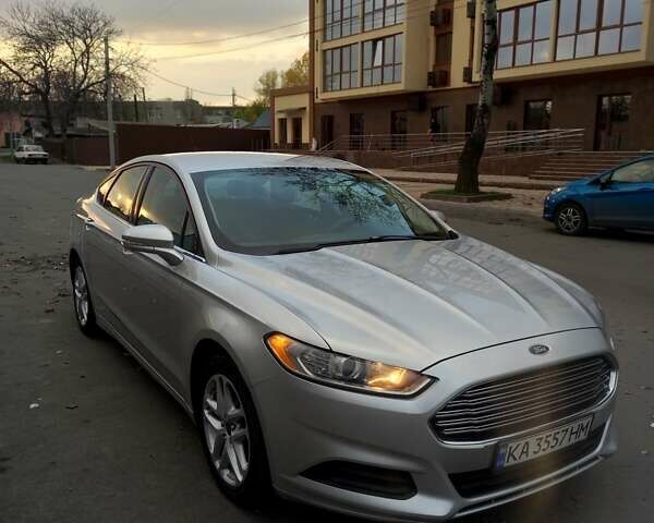Сірий Форд Фьюжен, об'ємом двигуна 1.5 л та пробігом 211 тис. км за 8000 $, фото 27 на Automoto.ua