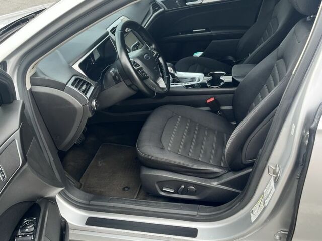 Серый Форд Фьюжн, объемом двигателя 2.5 л и пробегом 299 тыс. км за 8500 $, фото 16 на Automoto.ua