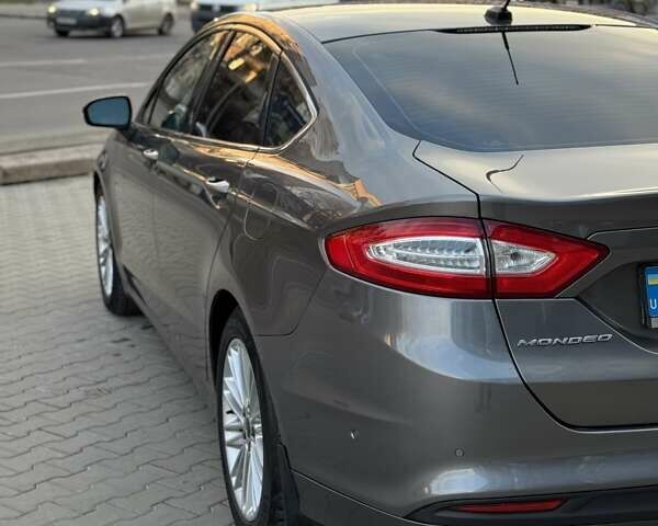 Сірий Форд Фьюжен, об'ємом двигуна 1.5 л та пробігом 170 тис. км за 9100 $, фото 12 на Automoto.ua