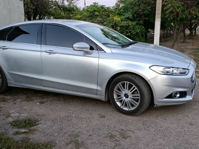 Сірий Форд Фьюжен, об'ємом двигуна 2.5 л та пробігом 240 тис. км за 9800 $, фото 4 на Automoto.ua