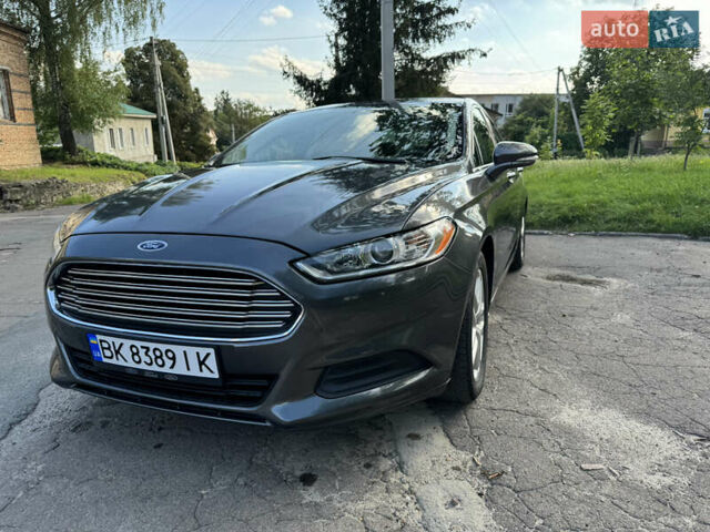Сірий Форд Фьюжен, об'ємом двигуна 2.5 л та пробігом 186 тис. км за 9000 $, фото 2 на Automoto.ua