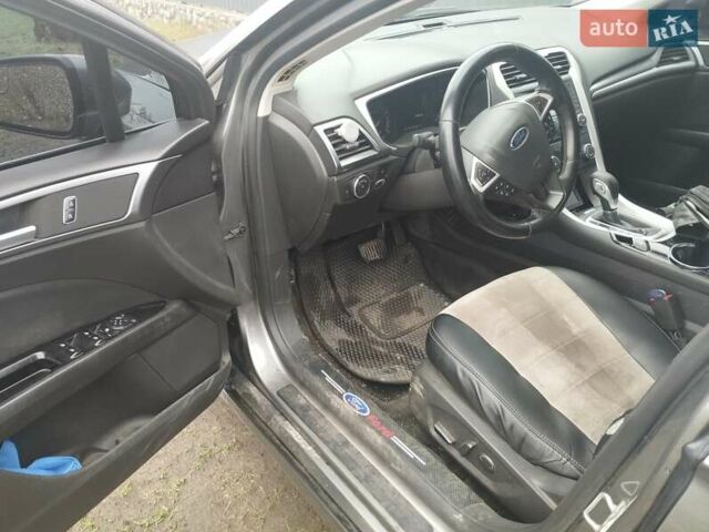 Форд Фьюжн 2014 в Кропивницком (Кировограде) на Automoto.ua Серый Форд Фьюжн, объемом двигателя 2.49 л и пробегом 136 тыс. км за 10000 $, фото 13 на Automoto.ua