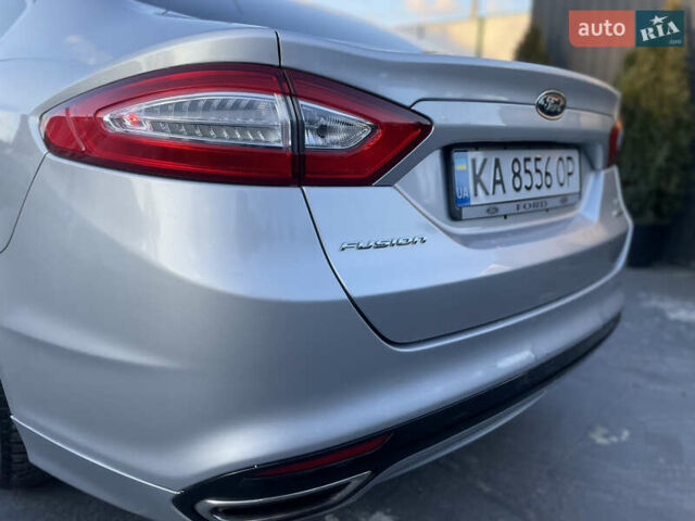 Серый Форд Фьюжн, объемом двигателя 2 л и пробегом 260 тыс. км за 6500 $, фото 11 на Automoto.ua