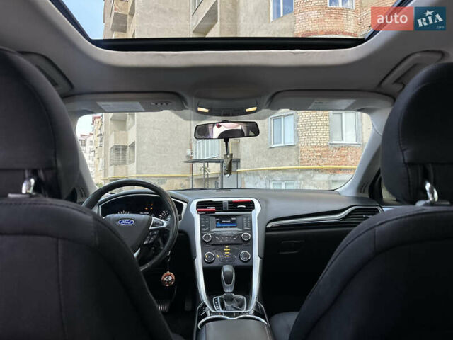 Сірий Форд Фьюжен, об'ємом двигуна 2 л та пробігом 160 тис. км за 9000 $, фото 27 на Automoto.ua