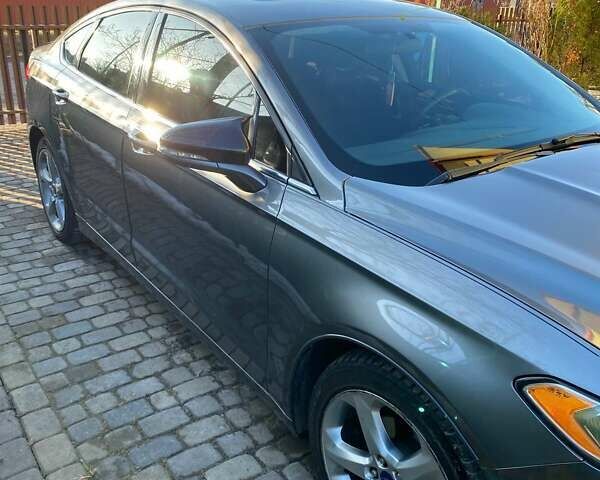 Сірий Форд Фьюжен, об'ємом двигуна 2.5 л та пробігом 187 тис. км за 10500 $, фото 7 на Automoto.ua